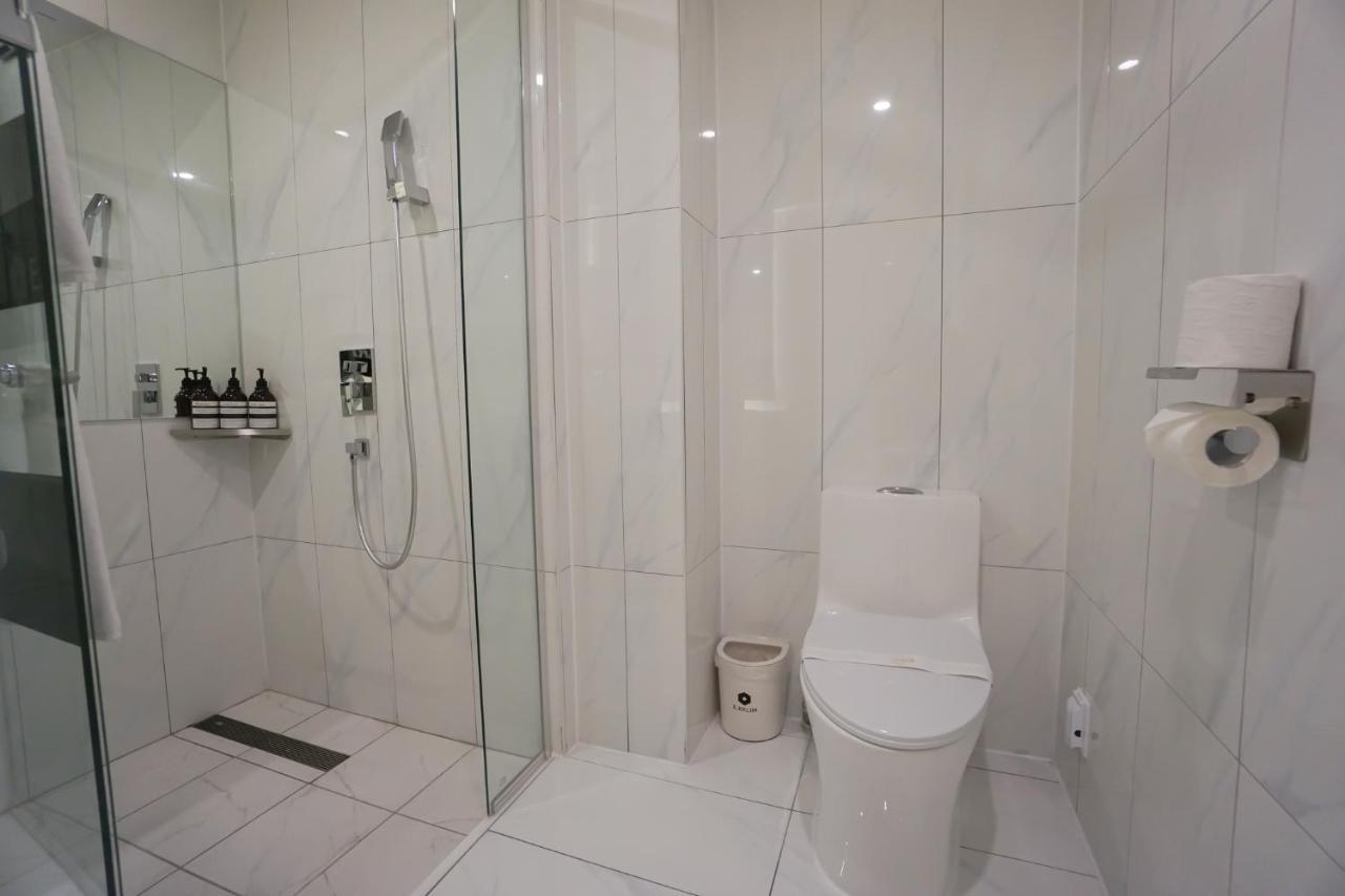 Ekklim Classic Hotel Pyeongtaek Εξωτερικό φωτογραφία